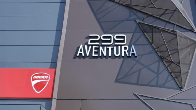299 Aventura